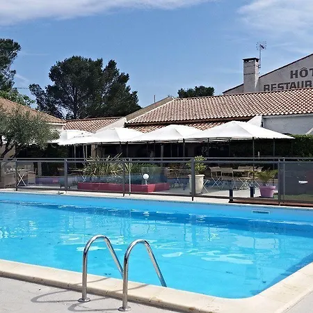 Logis Restaurant Les Aubuns 3* Caissargues