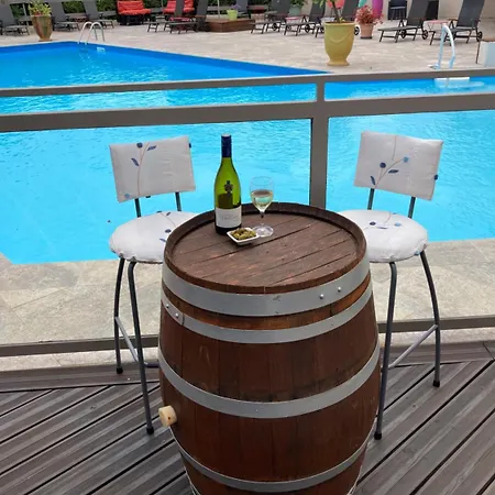 Logis Restaurant Les Aubuns 3*