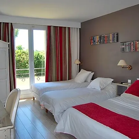 Logis Hotel Restaurant Les Aubuns 3* Caissargues