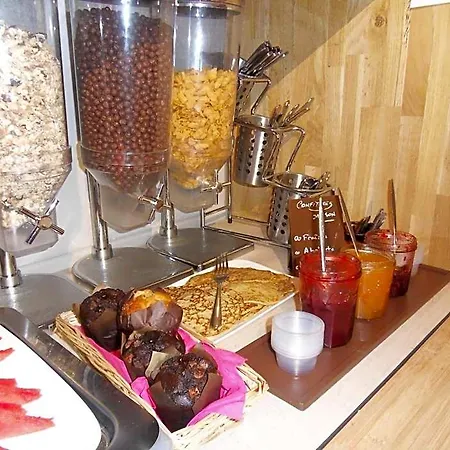 Logis Restaurant Les Aubuns Caissargues